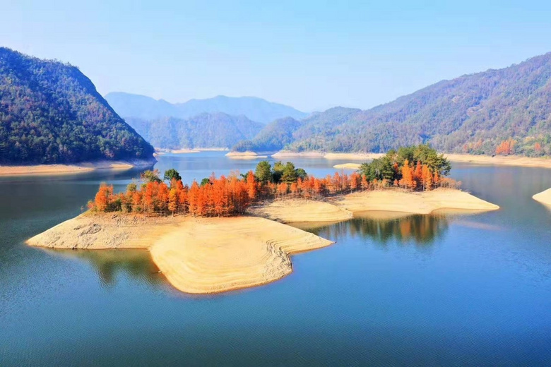 寒山湖，你在初冬美成這個(gè)樣子是幾個(gè)意思��！