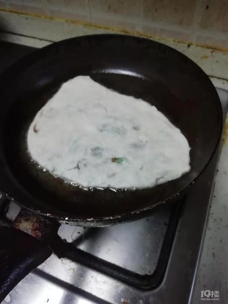女兒愛吃的韭菜餅
