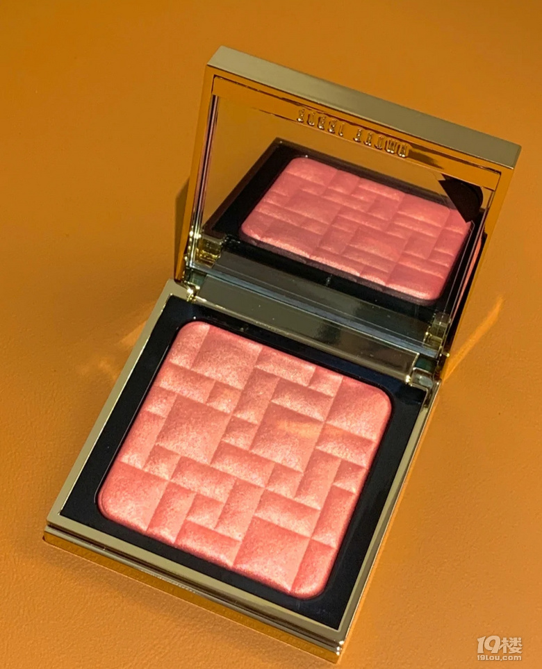 Bobbi Brown޶ҷ۱P(pn)̫̫