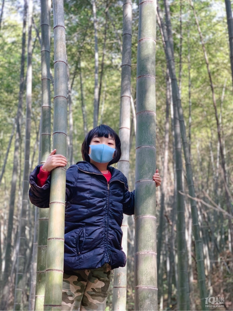 童年很貴 不許浪費(fèi) 嗷嗷嗷