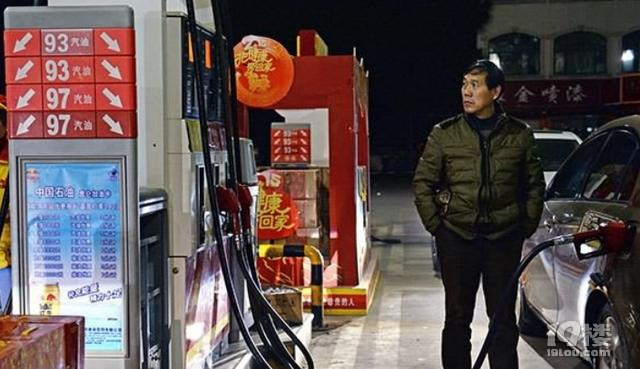 最后2天，油價(jià)將再次“大跌”！車主不要急著跑加油站