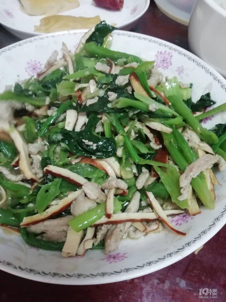自己做的迷你春卷皮