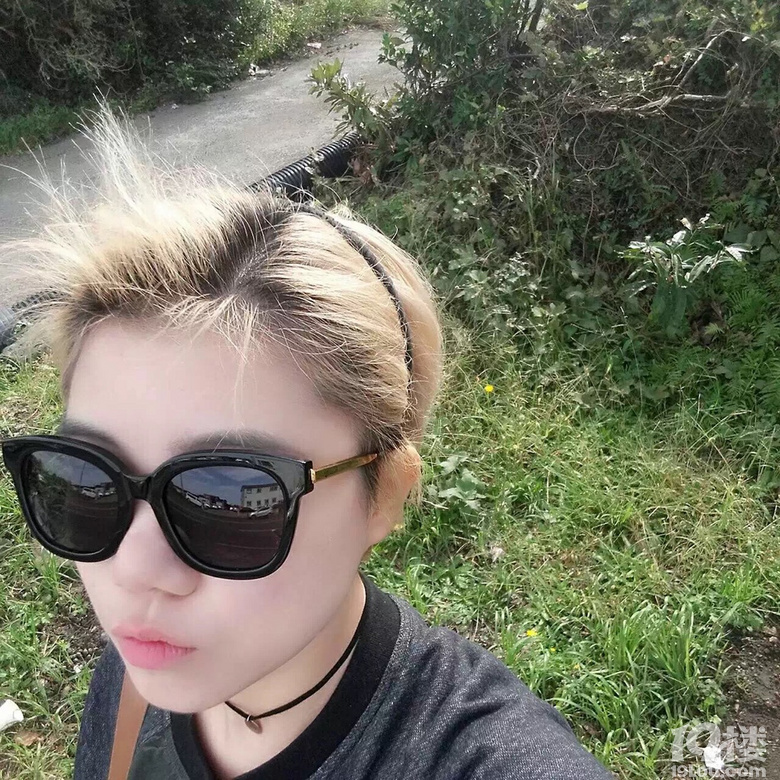 濟州島的大海，看到[表情]就走不動道，陰晴雨雪都有值得記錄的