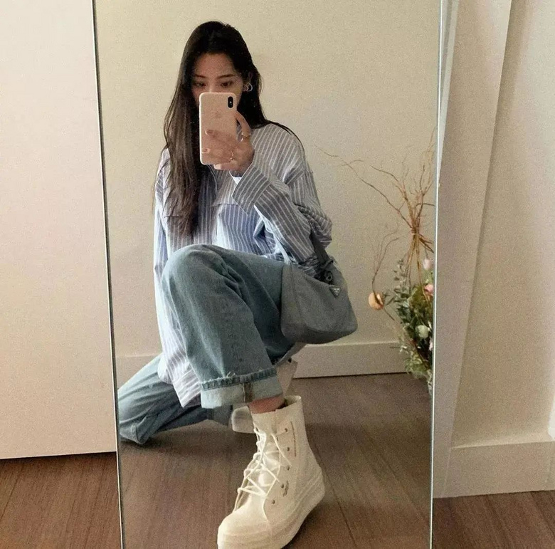 腋下包=時(shí)髦精新寵！跟著Kendall、Jennie買包不會