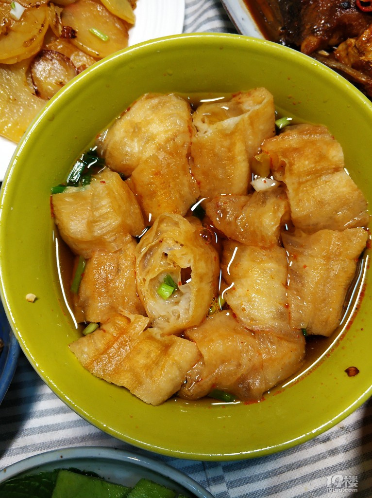 夏天來(lái)了我們的假期依然是燒飯，寫(xiě)字，畫(huà)畫(huà)