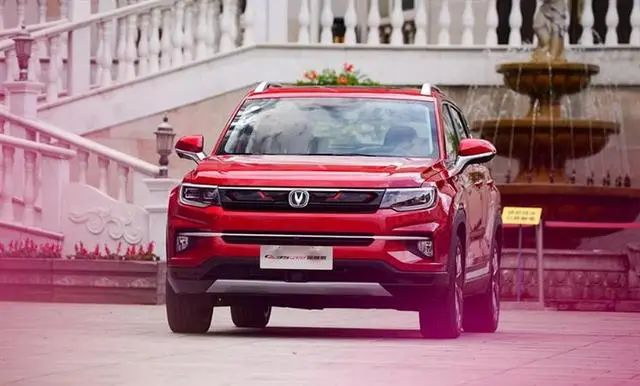 轎車沒落？這一屆年輕人，為什么越來越喜歡SUV了？
