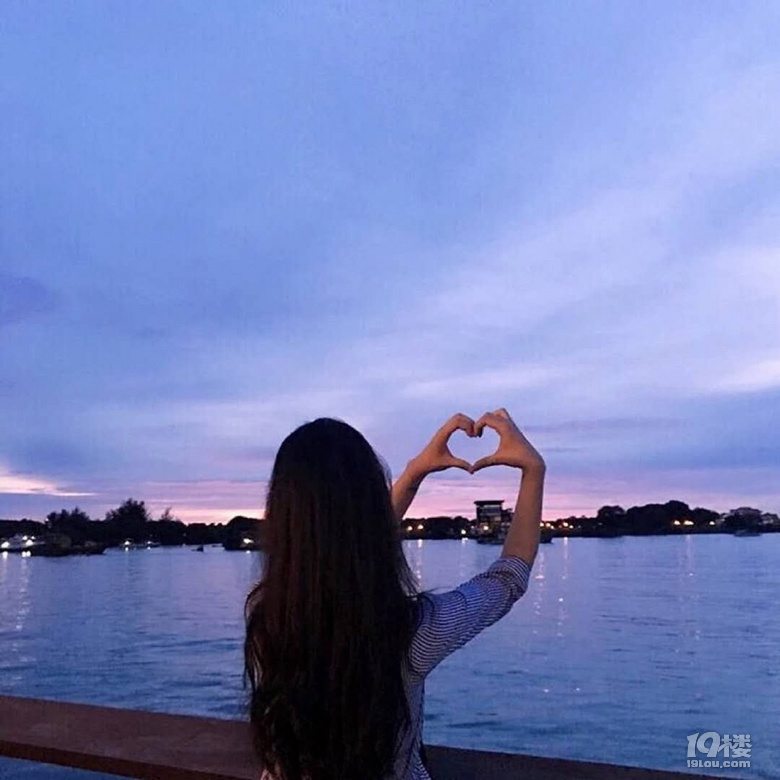 ϽM(du)