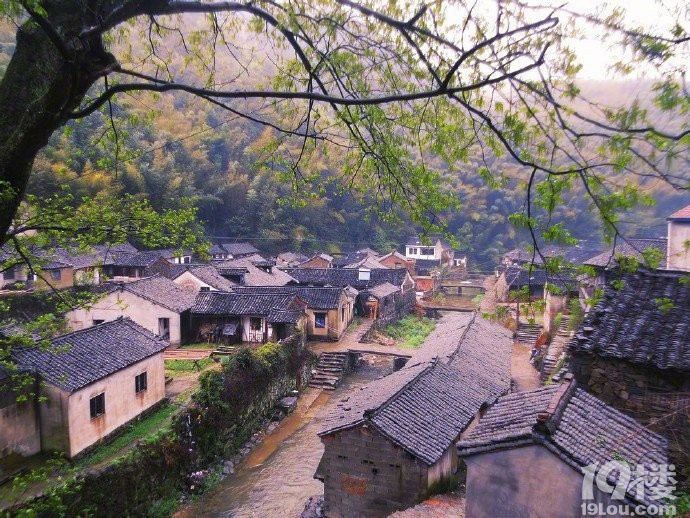 千年古村，余姚冠佩村。