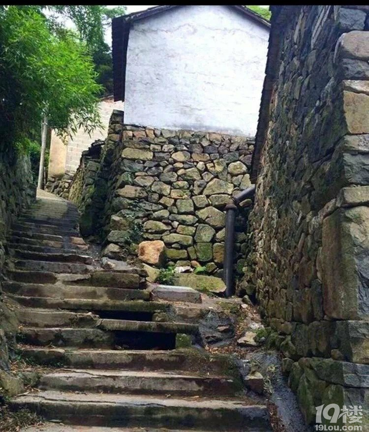 千年古村，余姚冠佩村。