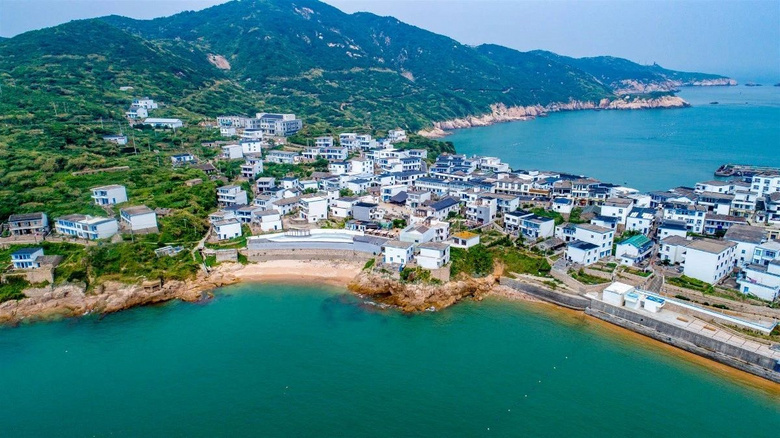 倘若你問我為什么愛舟山，我想說対ta說...