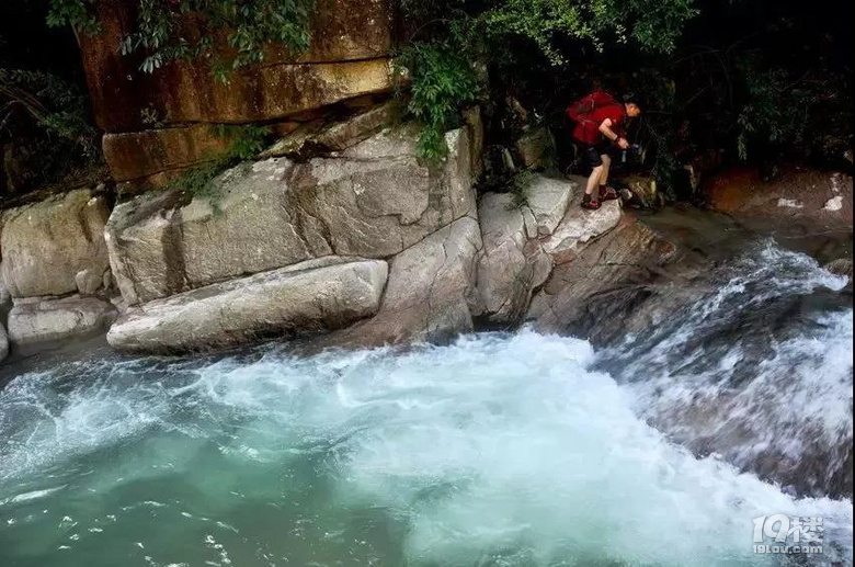 7.30天臺石梁溪溯溪，瀑布飛瀉戲水狂歡