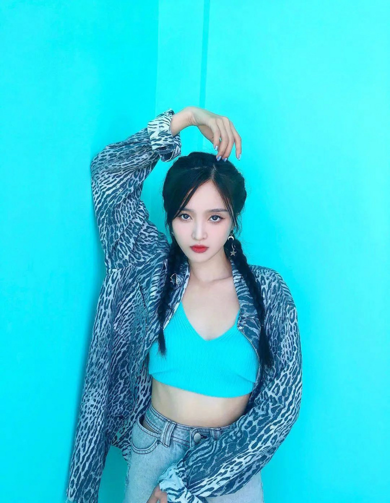 穿上這條短褲，擁有Lisa、Jennie同款女團腿！