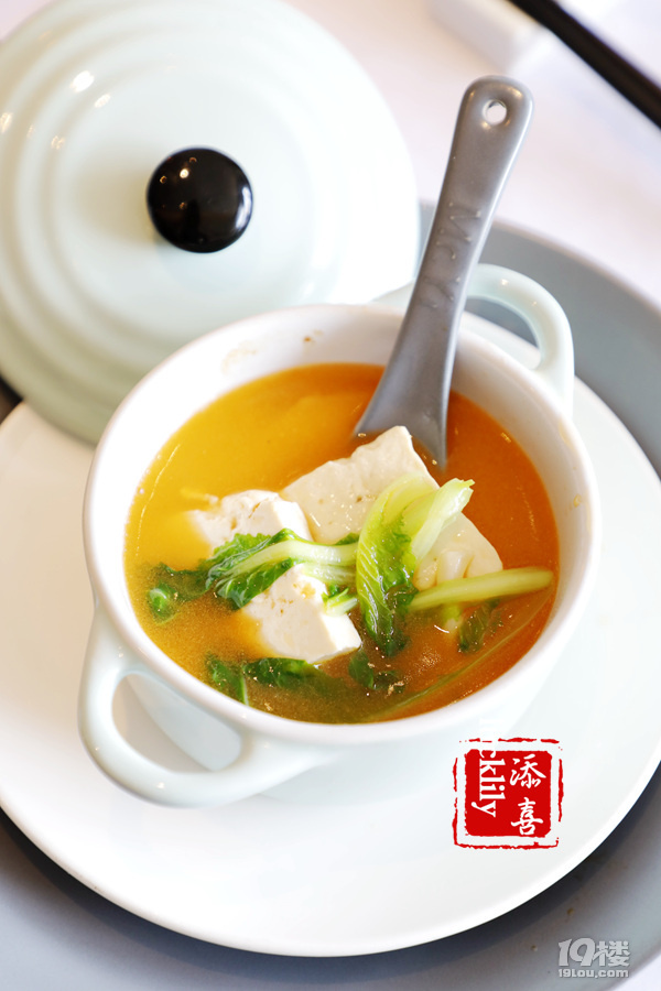伊家鮮旗下，花膠專家伊先生的人文商宴