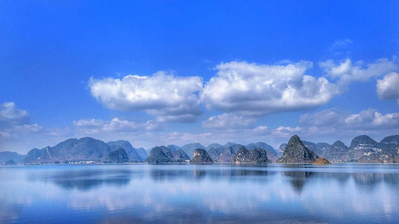 涼過貴州，仙過云南，這個人少景美的秘境里，藏著中國最爽的夏天