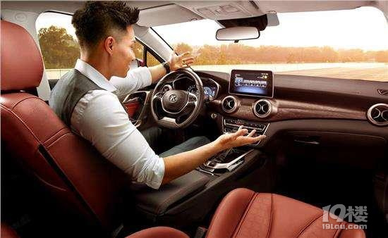 夏季開車易犯困，用這些方法能有效防止疲勞駕駛