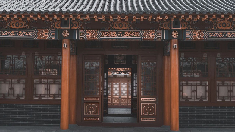 國(guó)內(nèi)唯一敢叫板好萊塢的景區(qū)，一腳跨過唐宋元明清，去一次就上癮