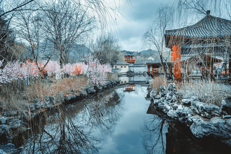 國(guó)內(nèi)唯一敢叫板好萊塢的景區(qū)，一腳跨過唐宋元明清，去一次就上癮