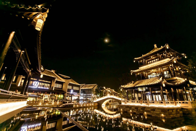 杭州出發(fā)一小時，帶你穿越到一個顏值在線又新奇有趣的古鎮(zhèn)里！