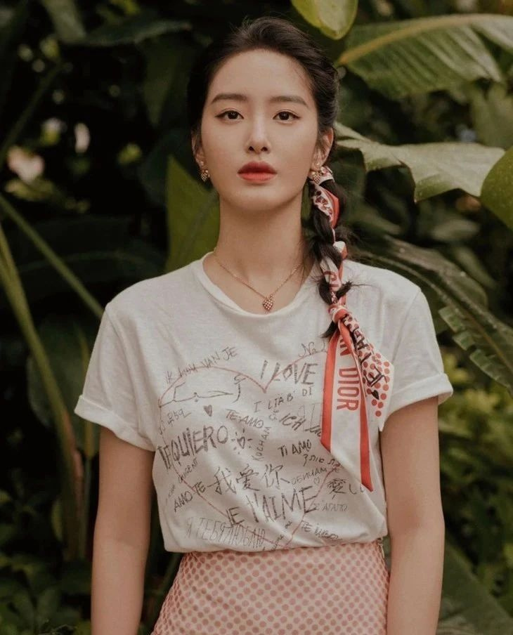 如何快速變成Gucci，Dior和LV模特？