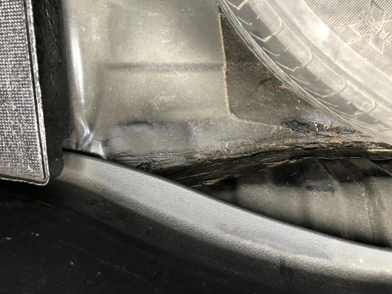 3萬塊“撿漏”一輛大天籟，可車到手我就傻了眼