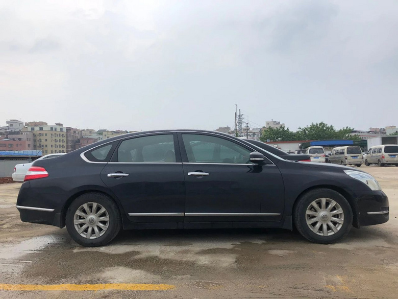 3萬塊“撿漏”一輛大天籟，可車到手我就傻了眼