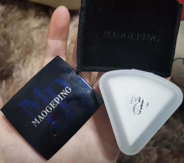 我宣布，毛戈平粉膏是我目前最愛的粉底產(chǎn)品了