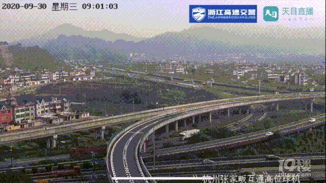 未來三天高速公路將迎來返程高峰，部分路段將出現(xiàn)擁堵緩行