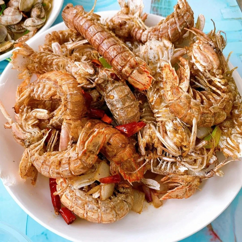 終于！這座被隱藏的海鮮美食古城火了