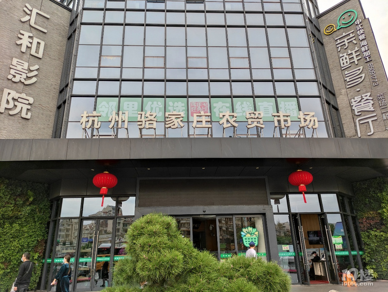 大閘蟹進入最肥美的季節(jié)，往后價格還要漲，想吃的抓緊了！