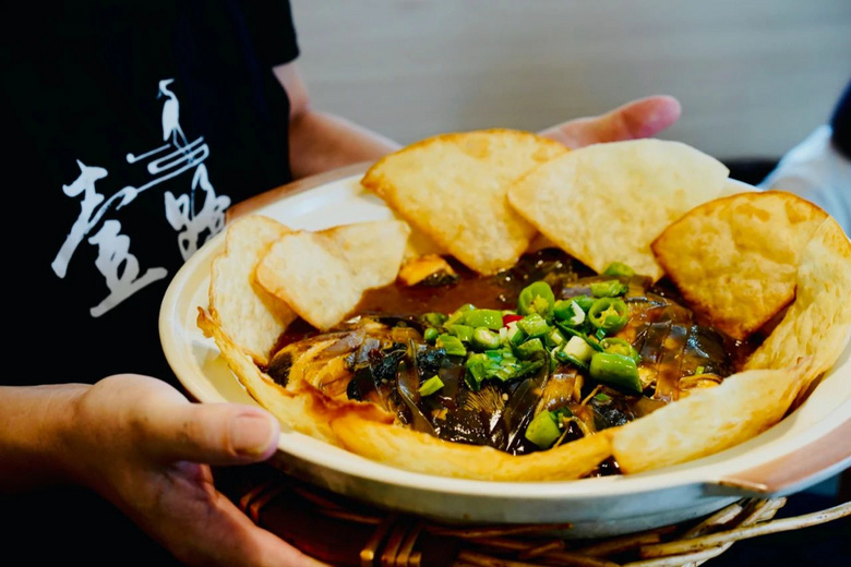 五柳巷里藏著杭城一絕的私房菜館，來的人都是為了這一口江鮮