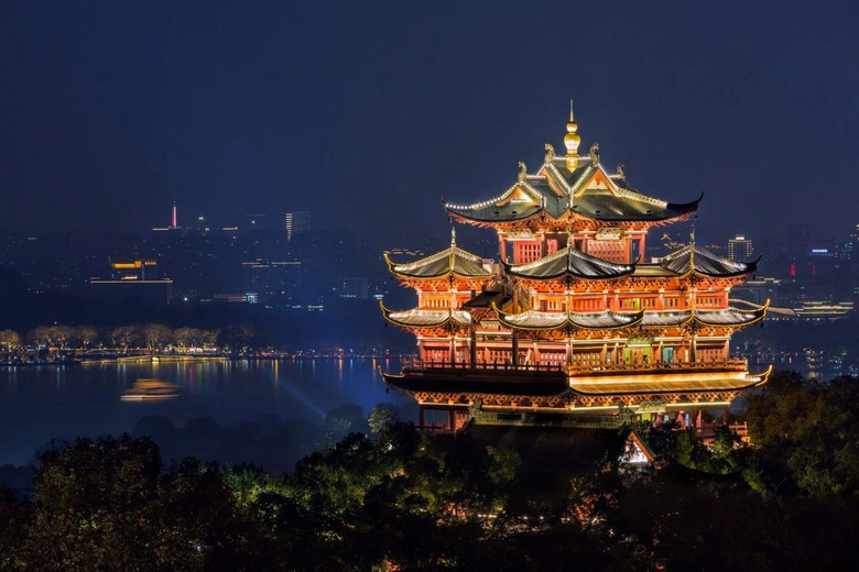 “上有天堂，下有苏杭” ，来杭州旅游，享人间美景