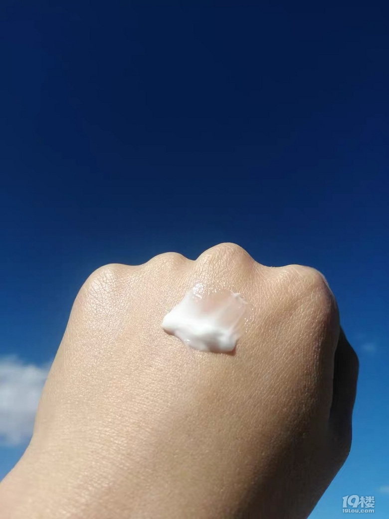 誰說的珂潤是性價比之王？我看這幾款比它好用