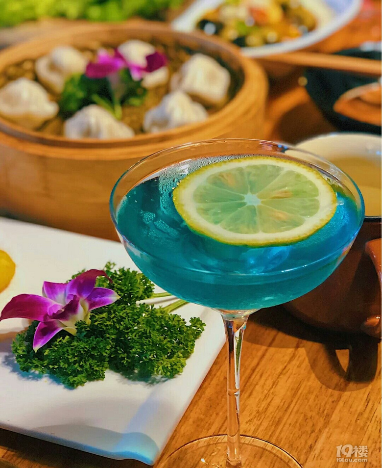 杭州美食探店，這家山景餐廳太浪漫了
