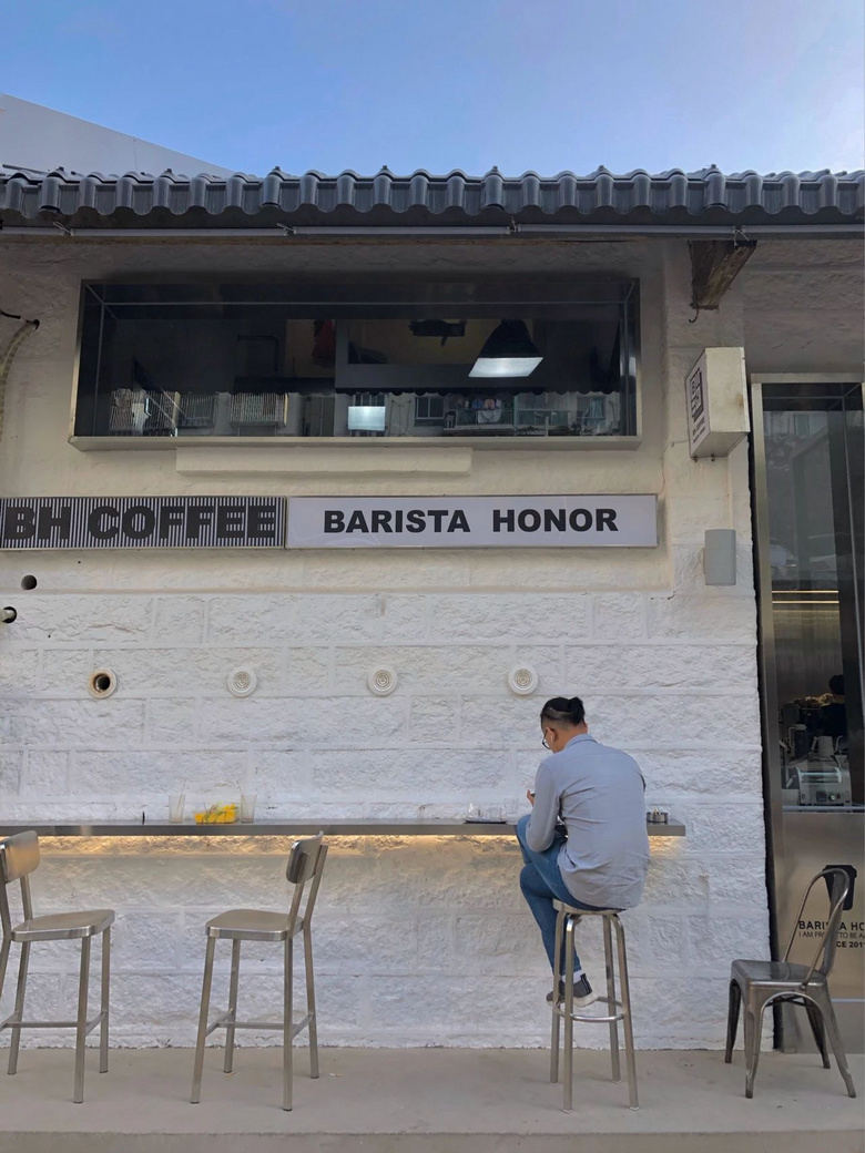 全國(guó)咖啡館密度最高的城市，居然不是北上廣深？