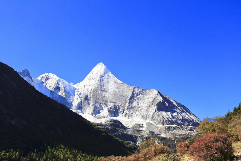 勇闯稻城亚丁,人生第一次看到雪山