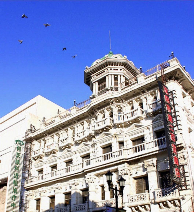 謝邀，人在東北，剛成為街溜子