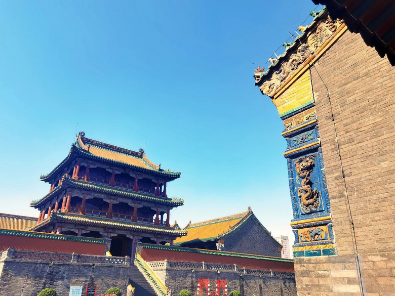 謝邀，人在東北，剛成為街溜子