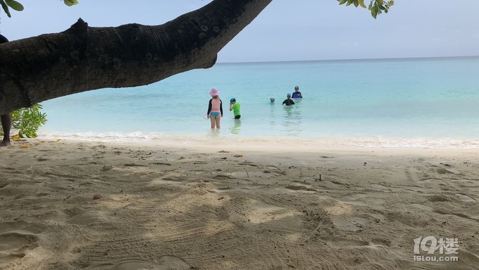 長途跋涉換來一片蔚藍—馬爾代夫庫拉瑪提島