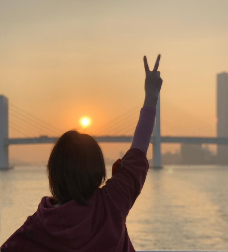 借著看展之名，去了壁紙中的海島
