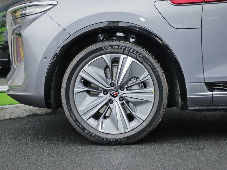 ЇԚSUVܱ뺷AȫݔBBA