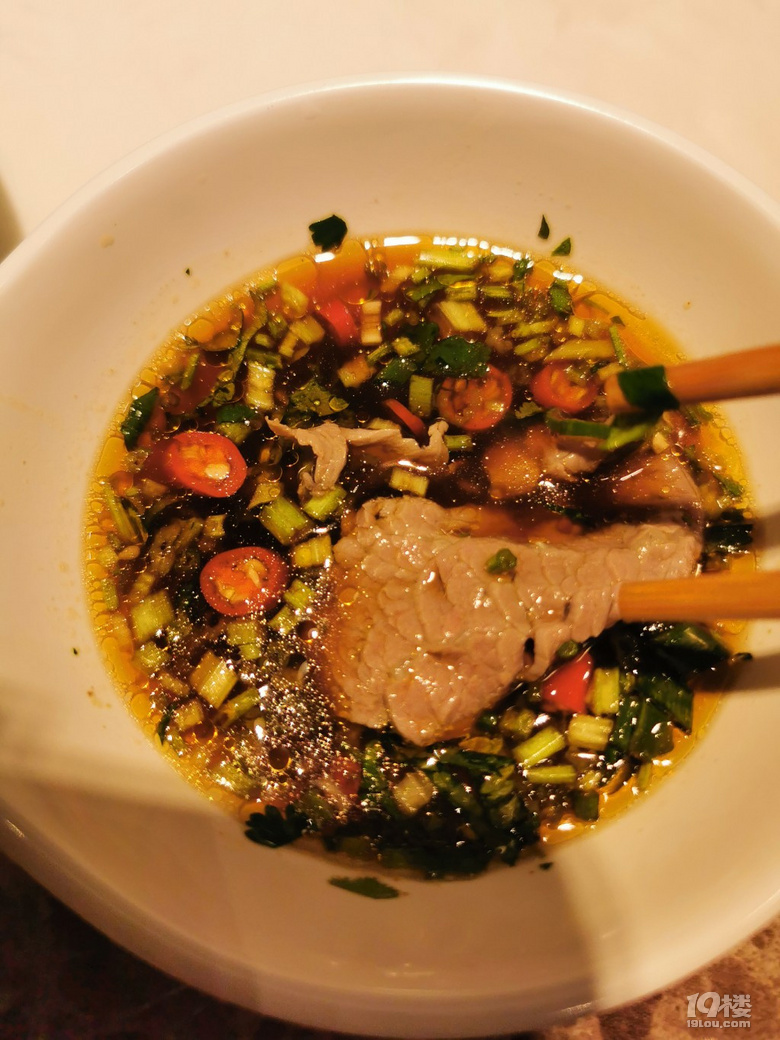 美食探店--螃友私廚鮮牛肉火鍋