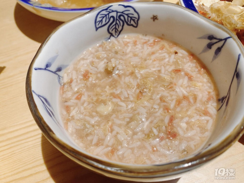 老胡同里烤年糕超治愈的私房菜