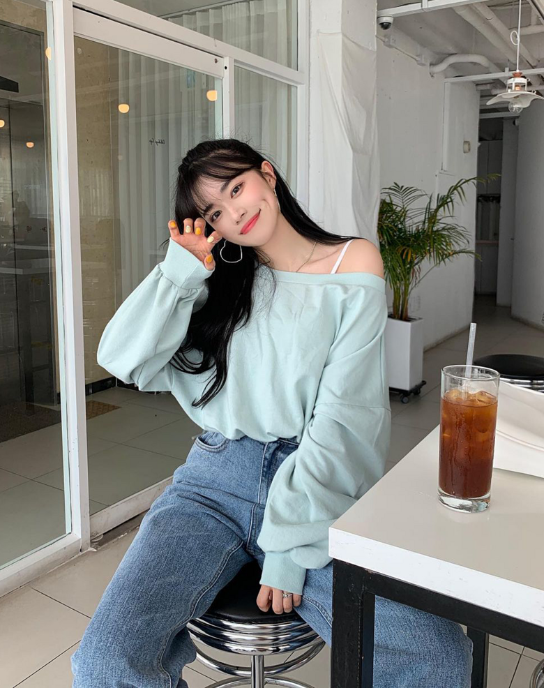 別再穿一身黑了！今春這樣穿才真的美到炸�。。�