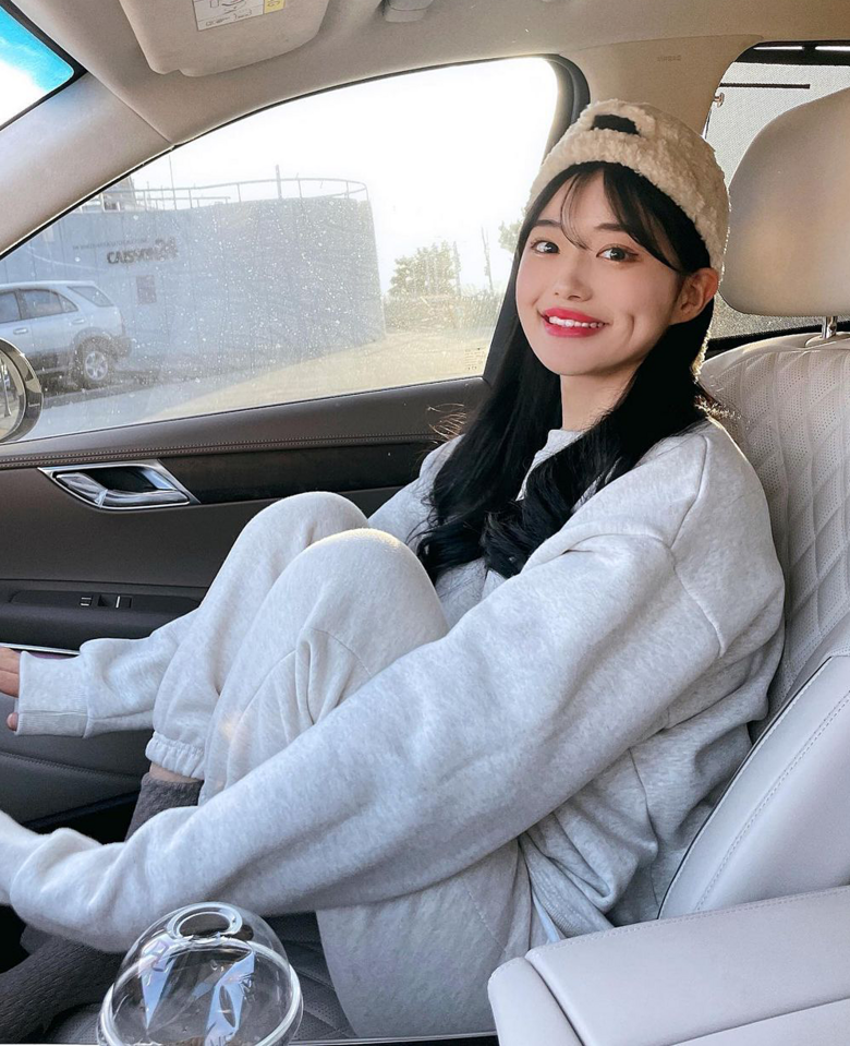 別再穿一身黑了！今春這樣穿才真的美到炸�。�！
