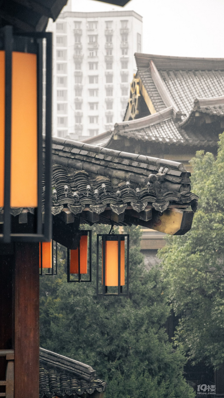 【周末去哪兒】在屋檐下邂逅杭州，雨天也可以到處走走