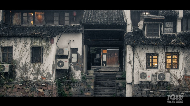 【周末去哪兒】在屋檐下邂逅杭州，雨天也可以到處走走