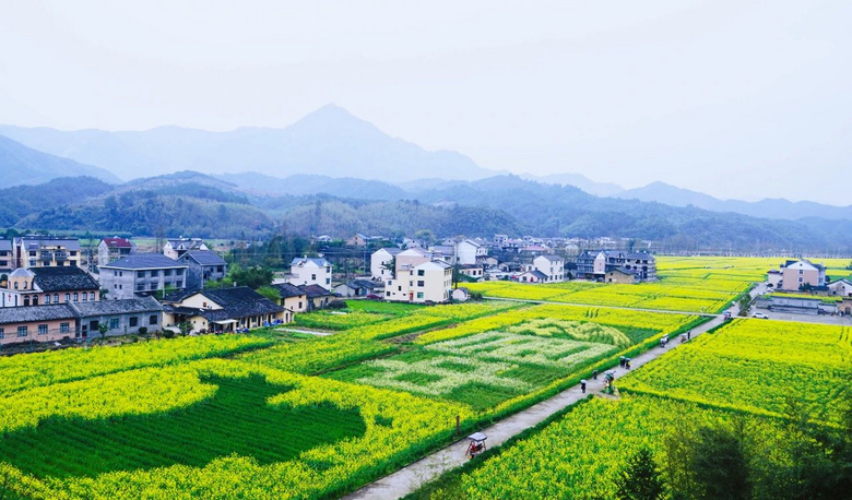 又一高顏值小山村“C位上線”，資深攝影師推薦，周末走起！