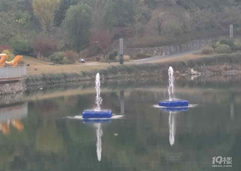 _Ļ
