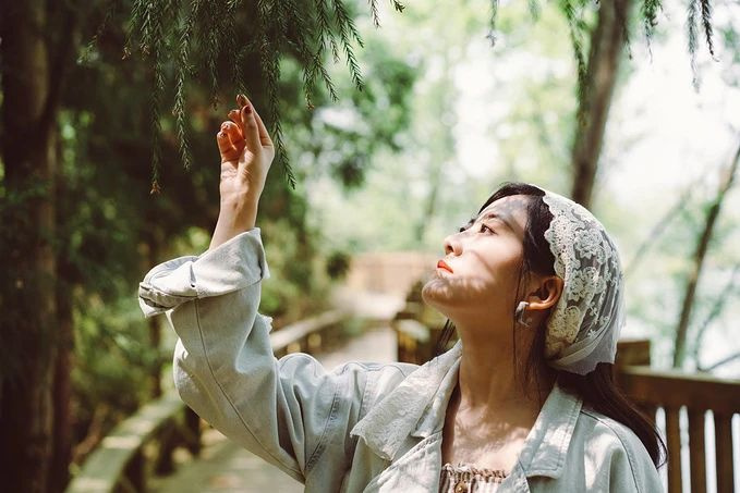 一歲有一歲的春天，今年，我的春天在百里杜鵑！