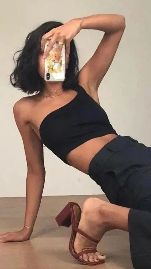 新一屆性感小衣，比BM風更惹火